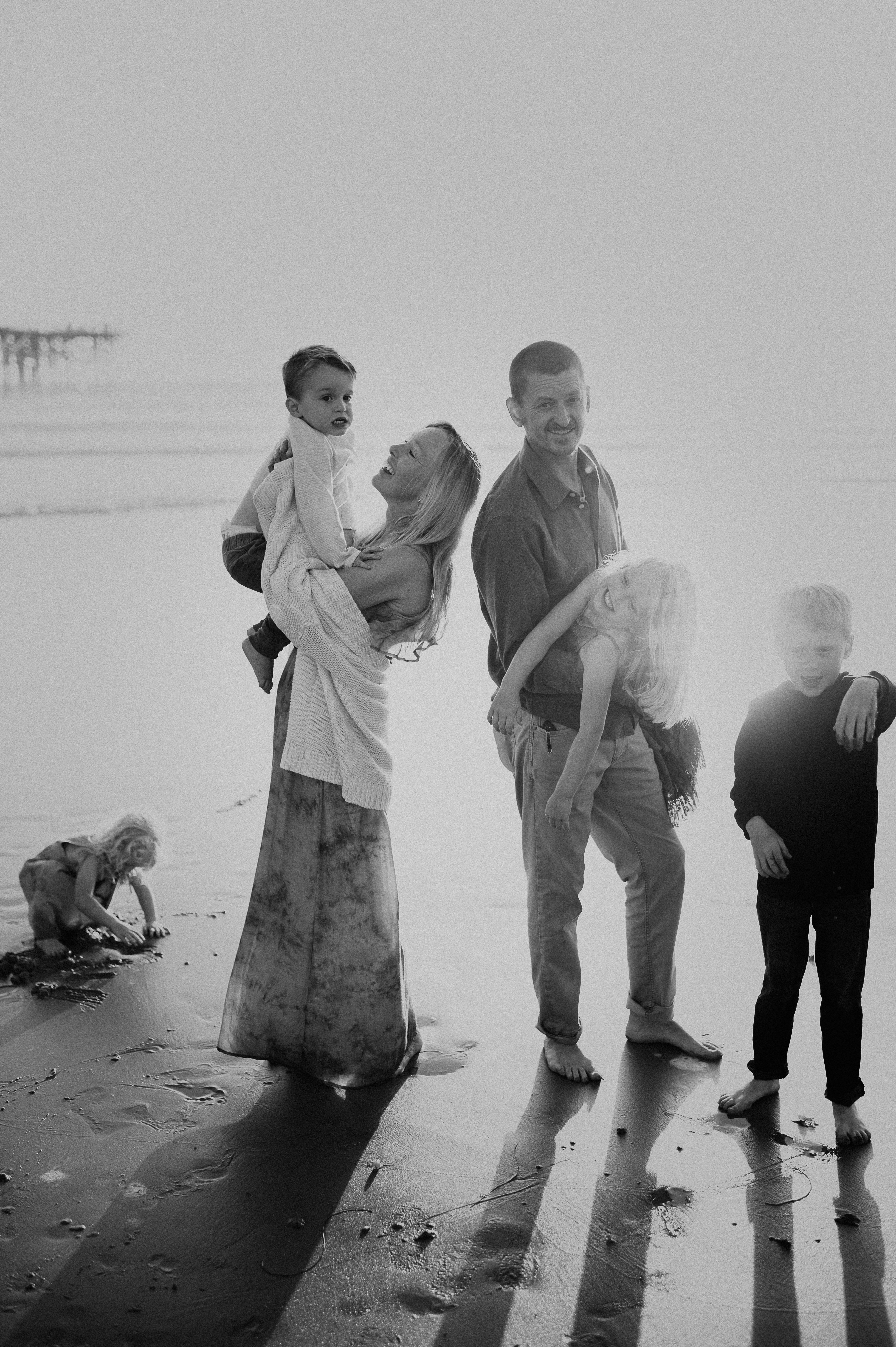 San Diego Family Photography Session in Pacific Beach, California 